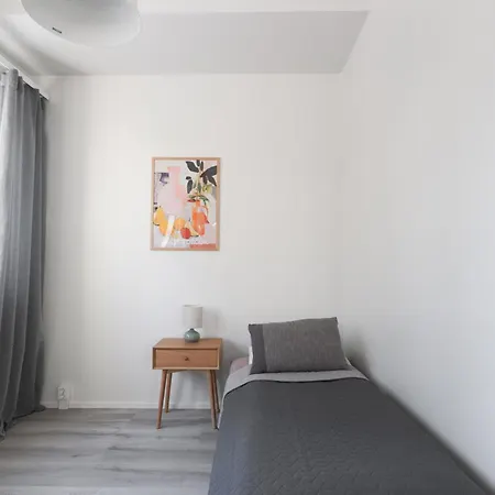 Pramea Tourula Daire *